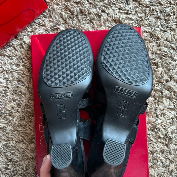 AeroSoles Strap Heel - Picture 5 of 5